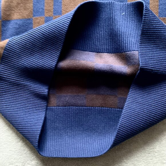 Fred Perry Heavy Checkered Cotton V-Neck Sweater Vest. Large. - Picture 3 of 7